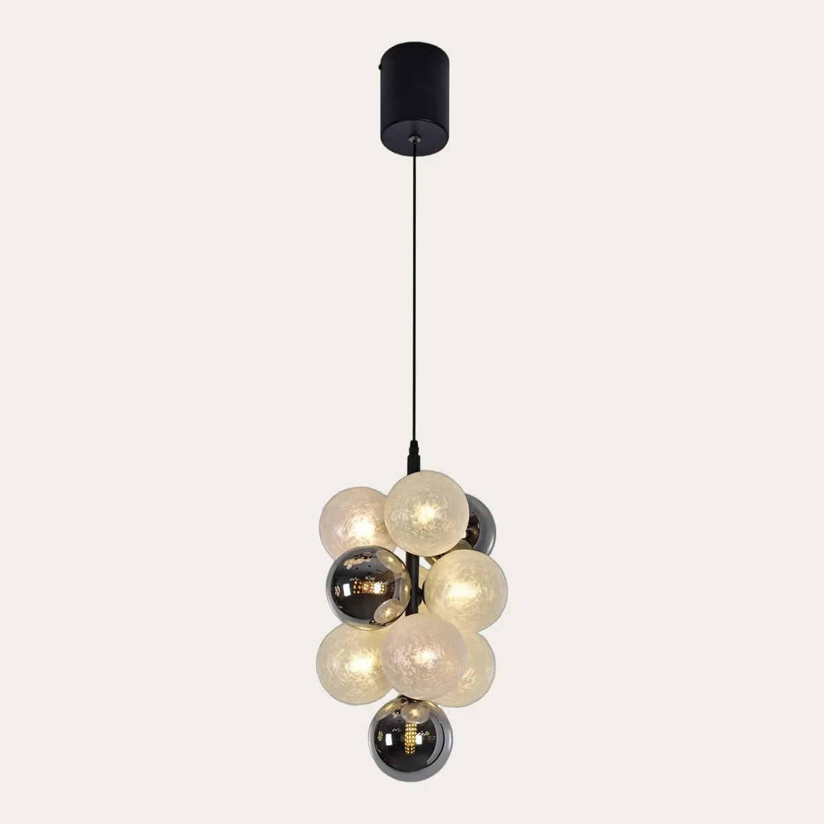 SinWay sinway-minimal-020 · Modern French Light-Luxury Pendant Lamp